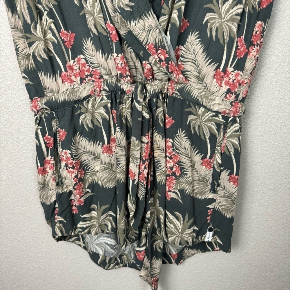 One Teaspoon x Revolve NWT Palm Kingston Tropical Shorts Romper - Picture 5 of 12